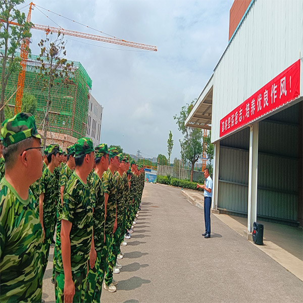 Chairman 's speech for the 2023 new employee military training